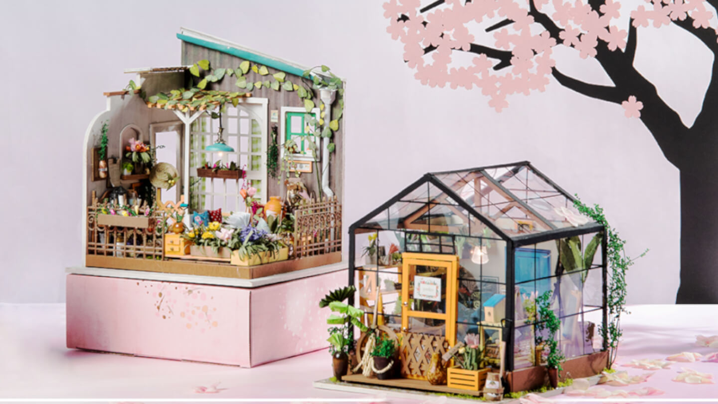 Robotime Rolife Kiki's Magic Emporium DIY Miniature House 3D Wooden Puzzle  Kit